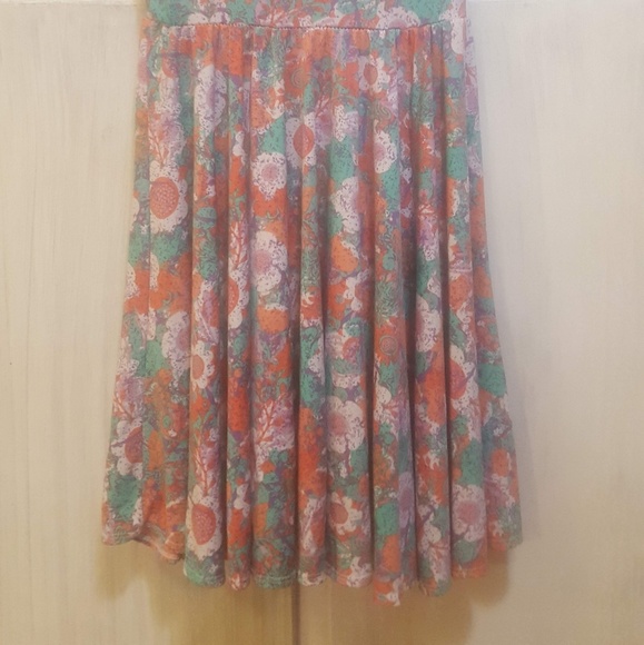 Dress - Picture 5 of 5